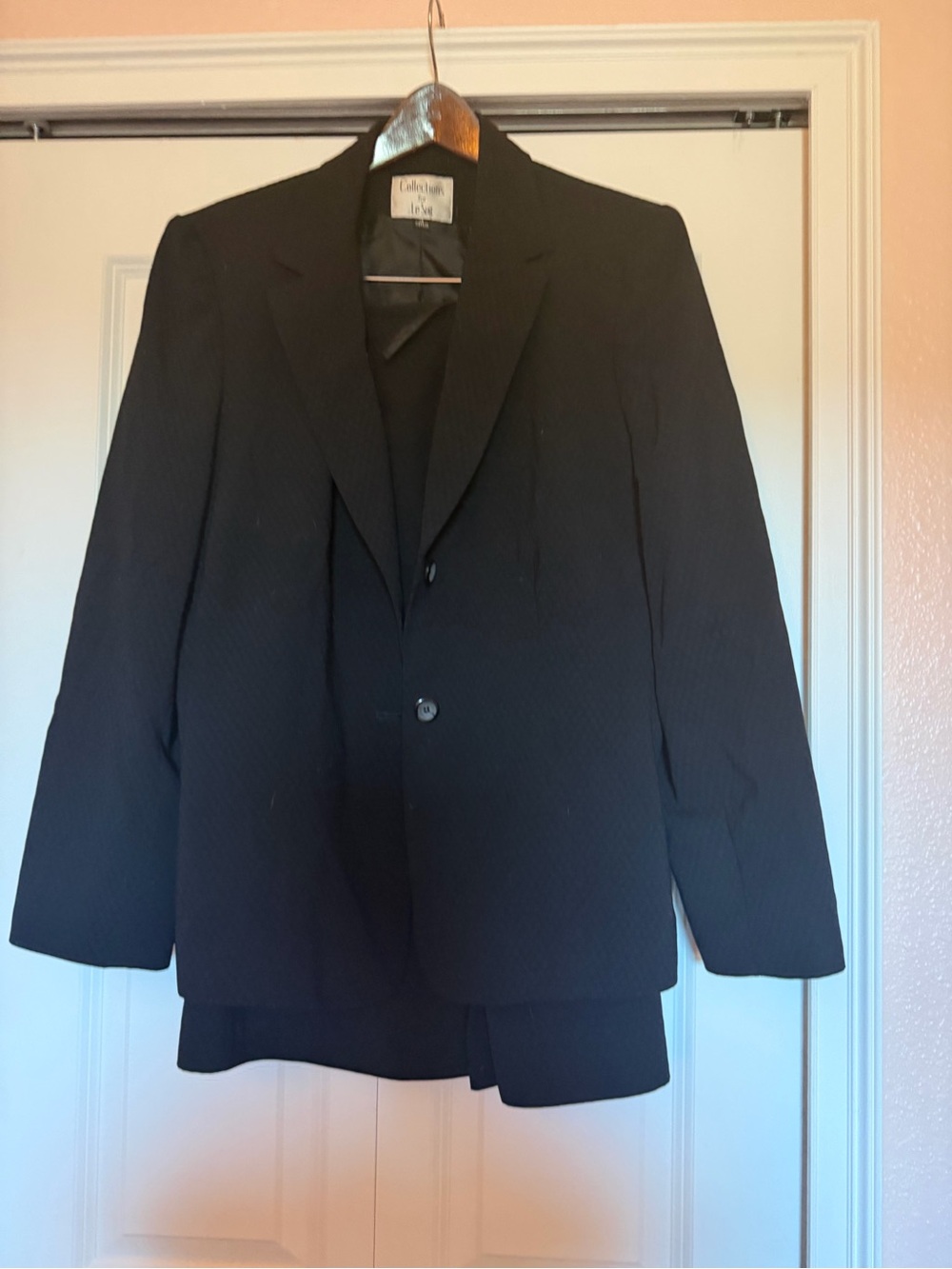 Le Suit Black Women's  Suit Jacket with matching skirt